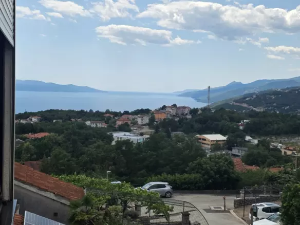 3-bedroom Apartment In Jušići, Croatia (160 M²)