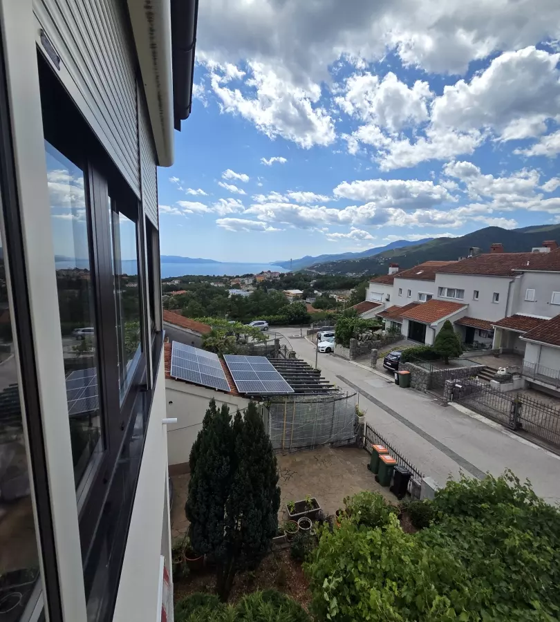 3-bedroom Apartment In Jušići, Croatia (160 M²)