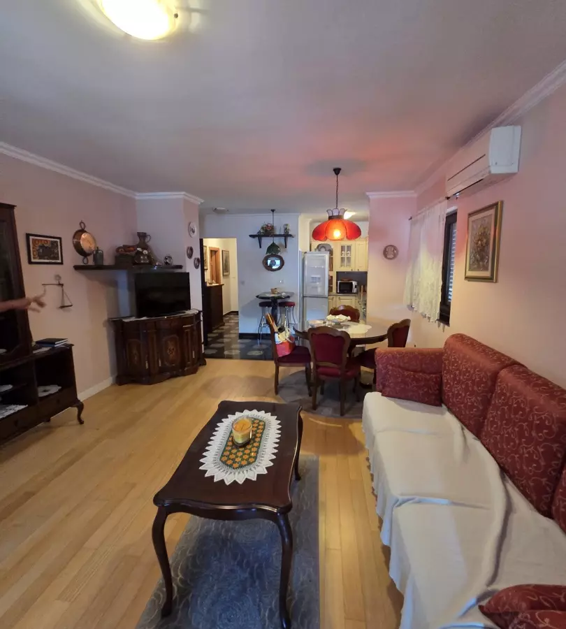 3-bedroom Apartment In Jušići, Croatia (160 M²)
