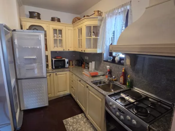 3-bedroom Apartment In Jušići, Croatia (160 M²)