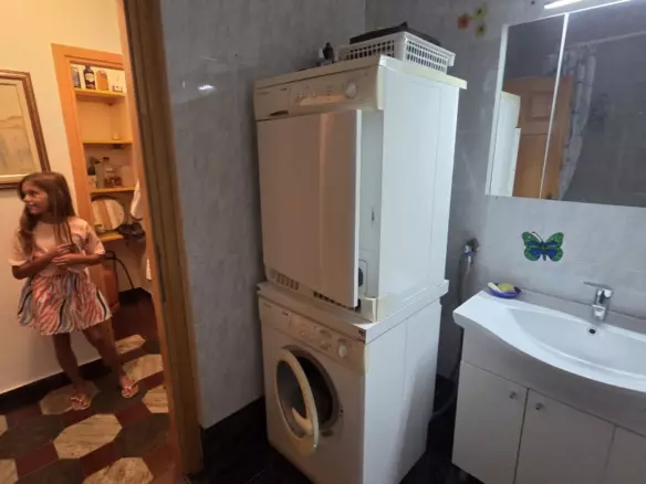 3-bedroom Apartment In Jušići, Croatia (160 M²)