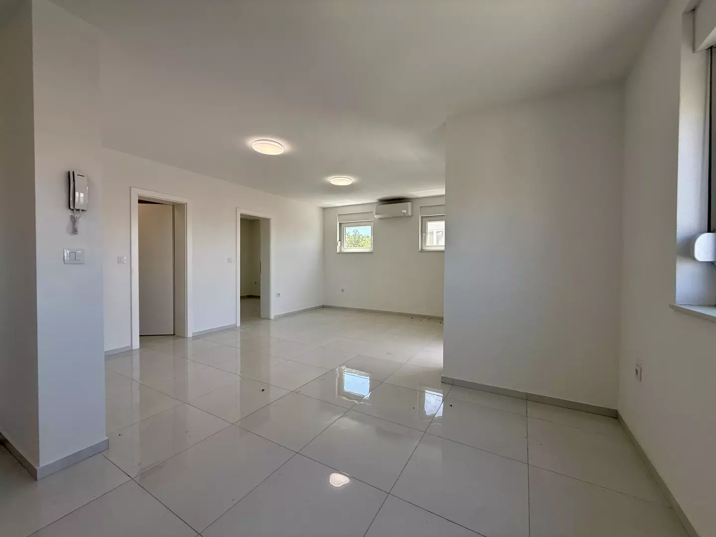 3-bedroom Apartment In Crikvenica, Croatia (123 M²)