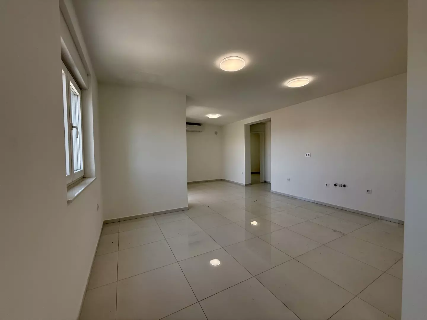 3-bedroom Apartment In Crikvenica, Croatia (123 M²)