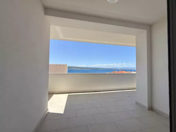3-bedroom Apartment In Crikvenica, Croatia (123 M²)
