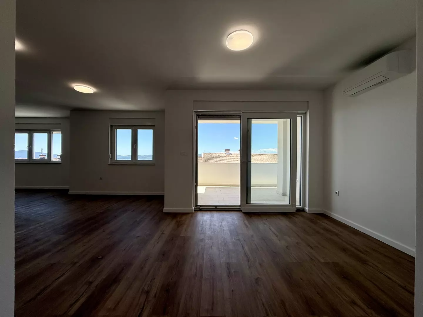 3-bedroom Apartment In Crikvenica, Croatia (123 M²)
