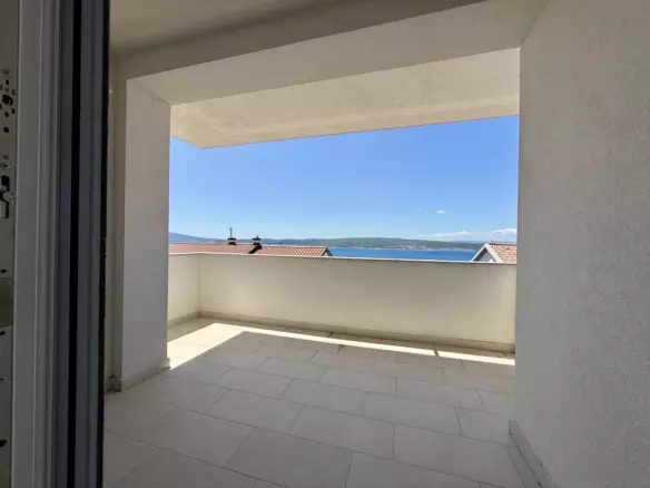 3-bedroom Apartment In Crikvenica, Croatia (123 M²)