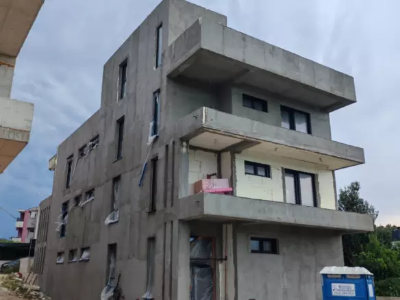 9-bedroom Apartment In Petrčane, Croatia (444,32 M²)