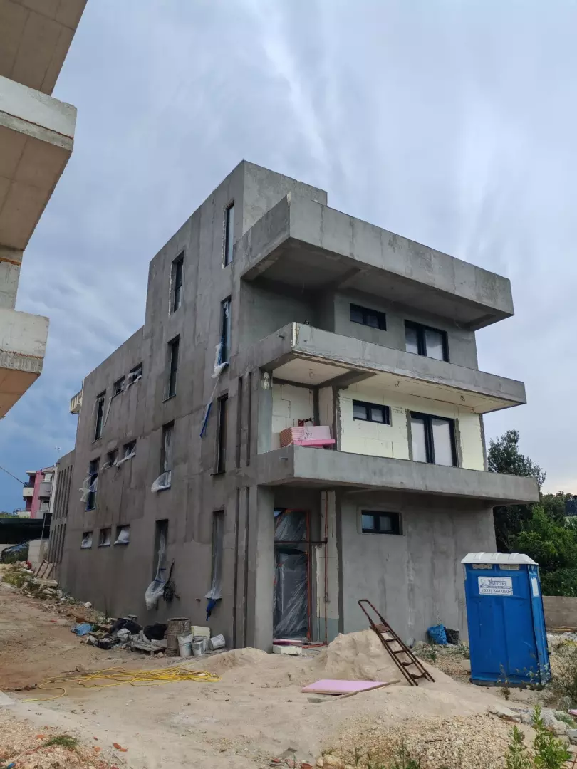 9-bedroom Apartment In Petrčane, Croatia (444,32 M²)