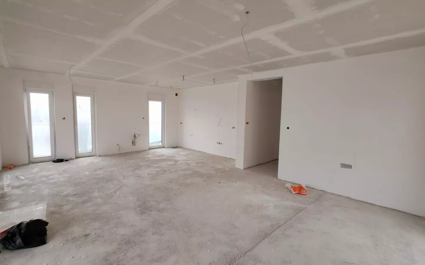 9-bedroom Apartment In Petrčane, Croatia (444,32 M²)