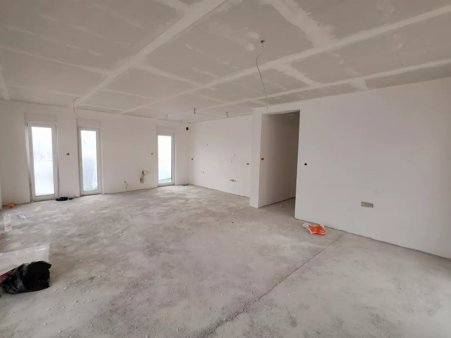 9-bedroom Apartment In Petrčane, Croatia (444,32 M²)