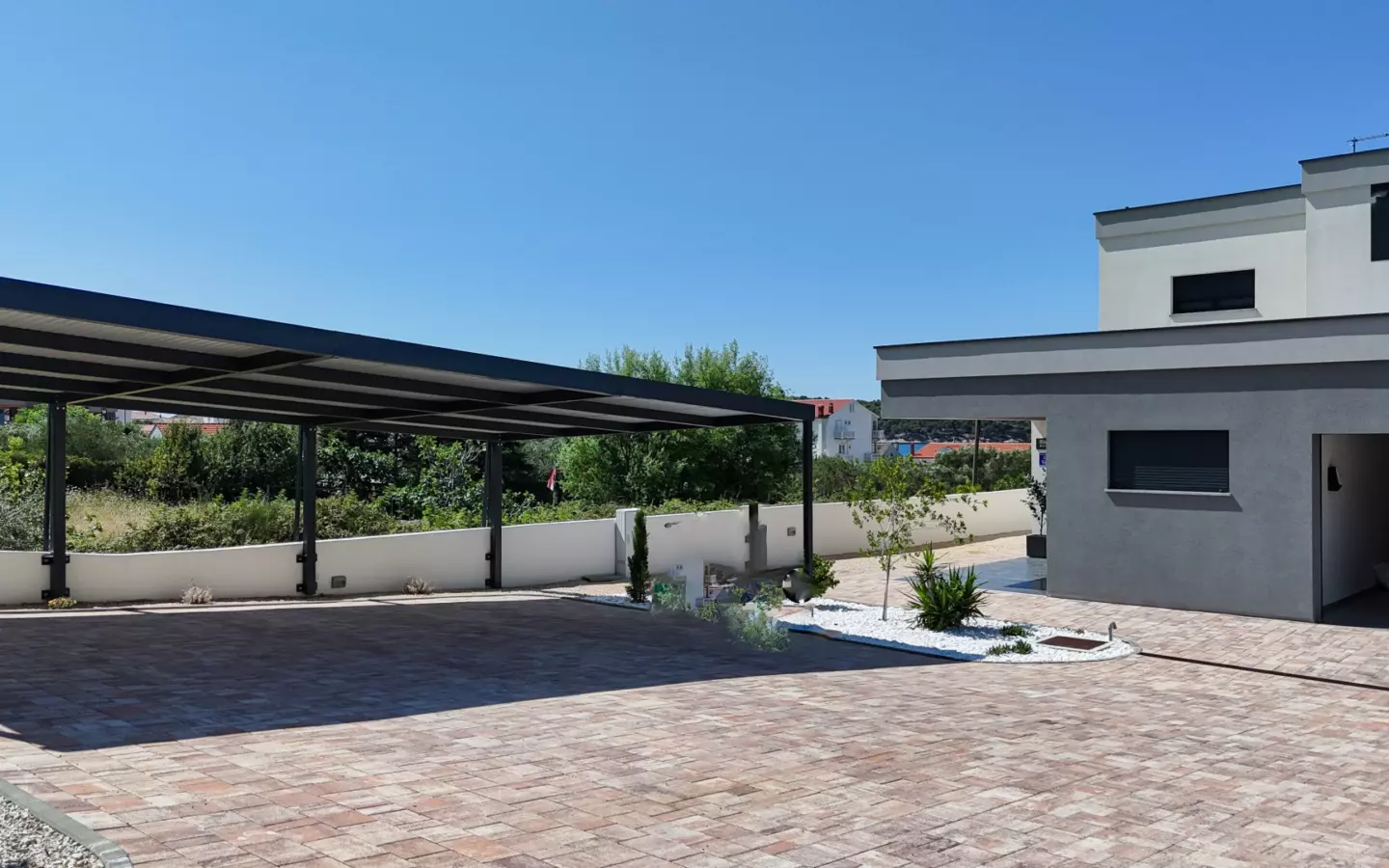 3-bedroom Villa In Banjol, Croatia (270 M²)