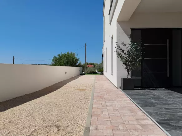 3-bedroom Villa In Banjol, Croatia (270 M²)