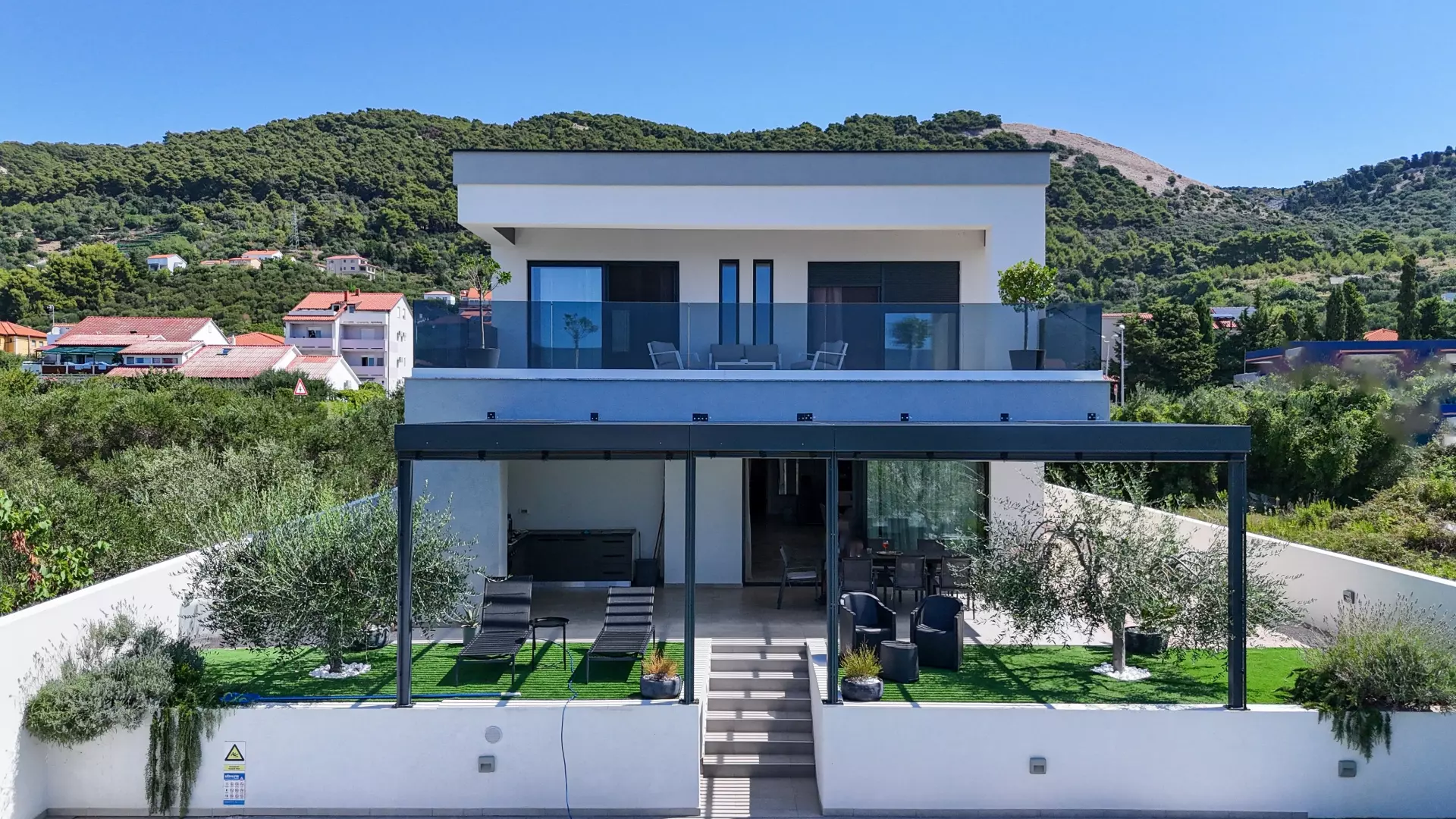 3-bedroom Villa In Banjol, Croatia (270 M²)