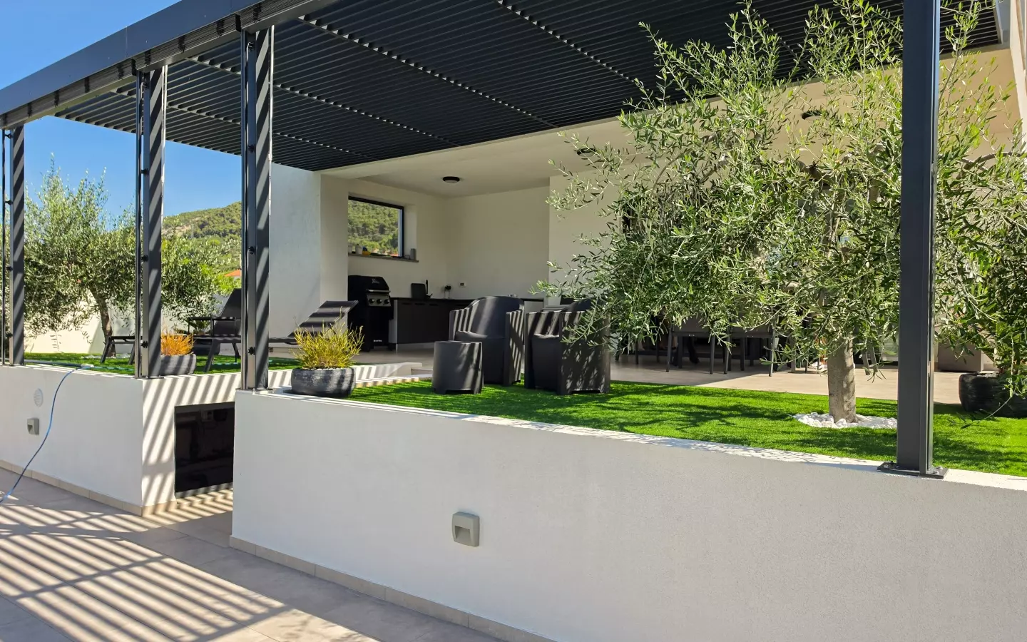 3-bedroom Villa In Banjol, Croatia (270 M²)