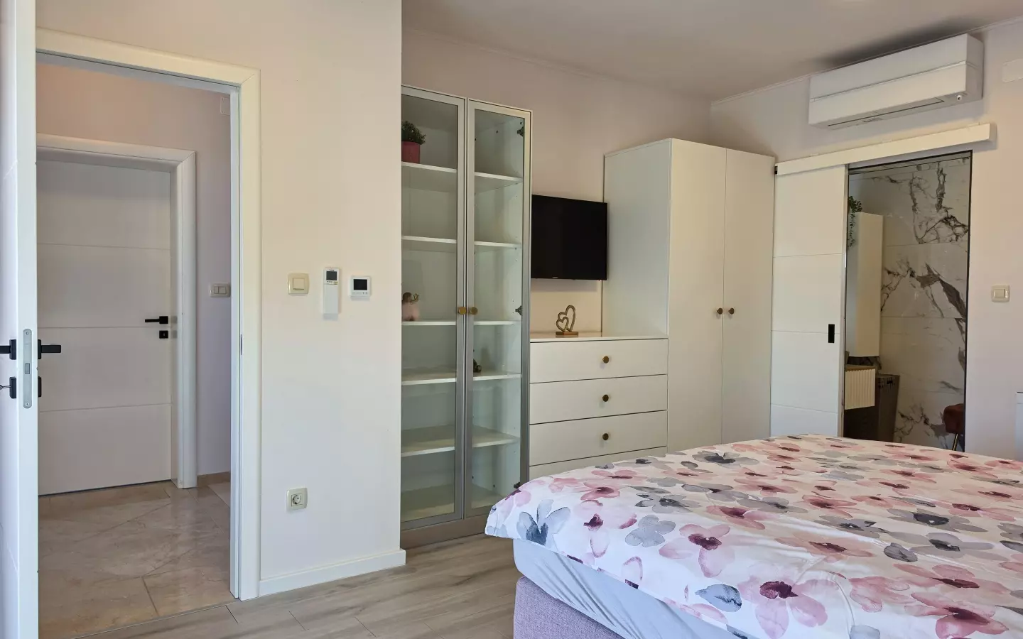 3-bedroom Villa In Banjol, Croatia (270 M²)