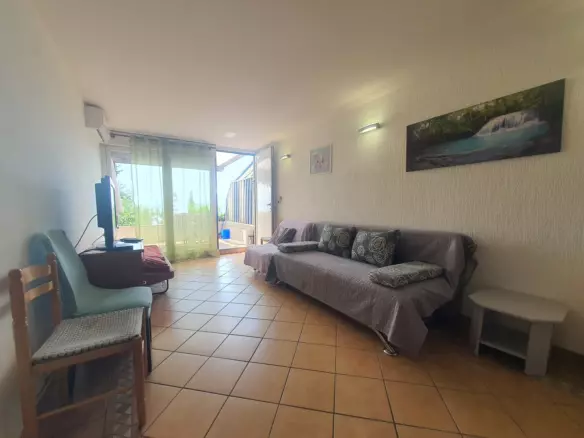 1-bedroom Apartment In Ičići, Croatia (62,02 M²)