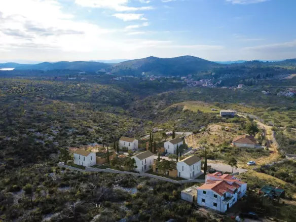 3-bedroom Detached House In Zaton, Croatia (188,35 M²)