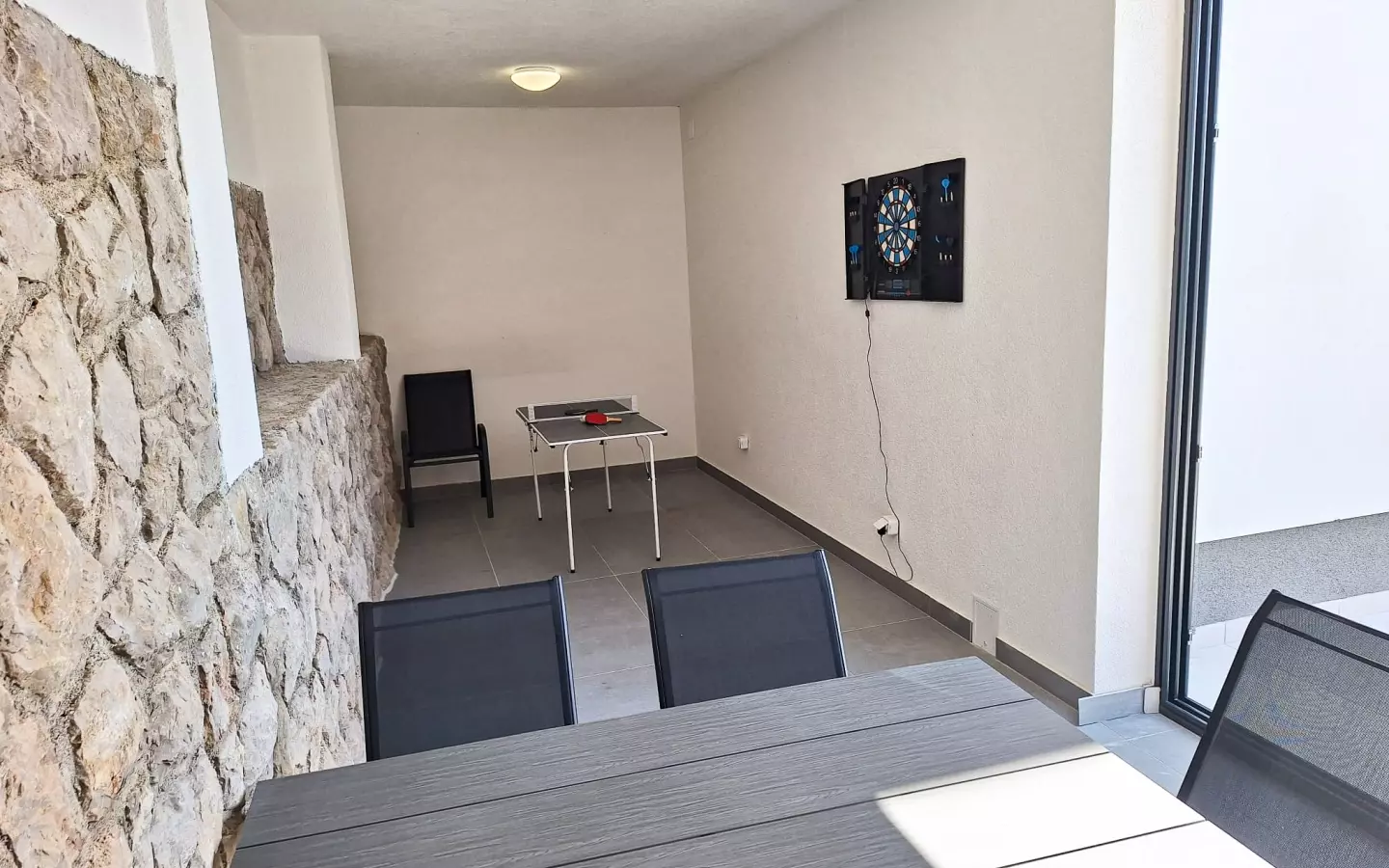 2-bedroom Apartment In Omišalj, Croatia (67 M²)