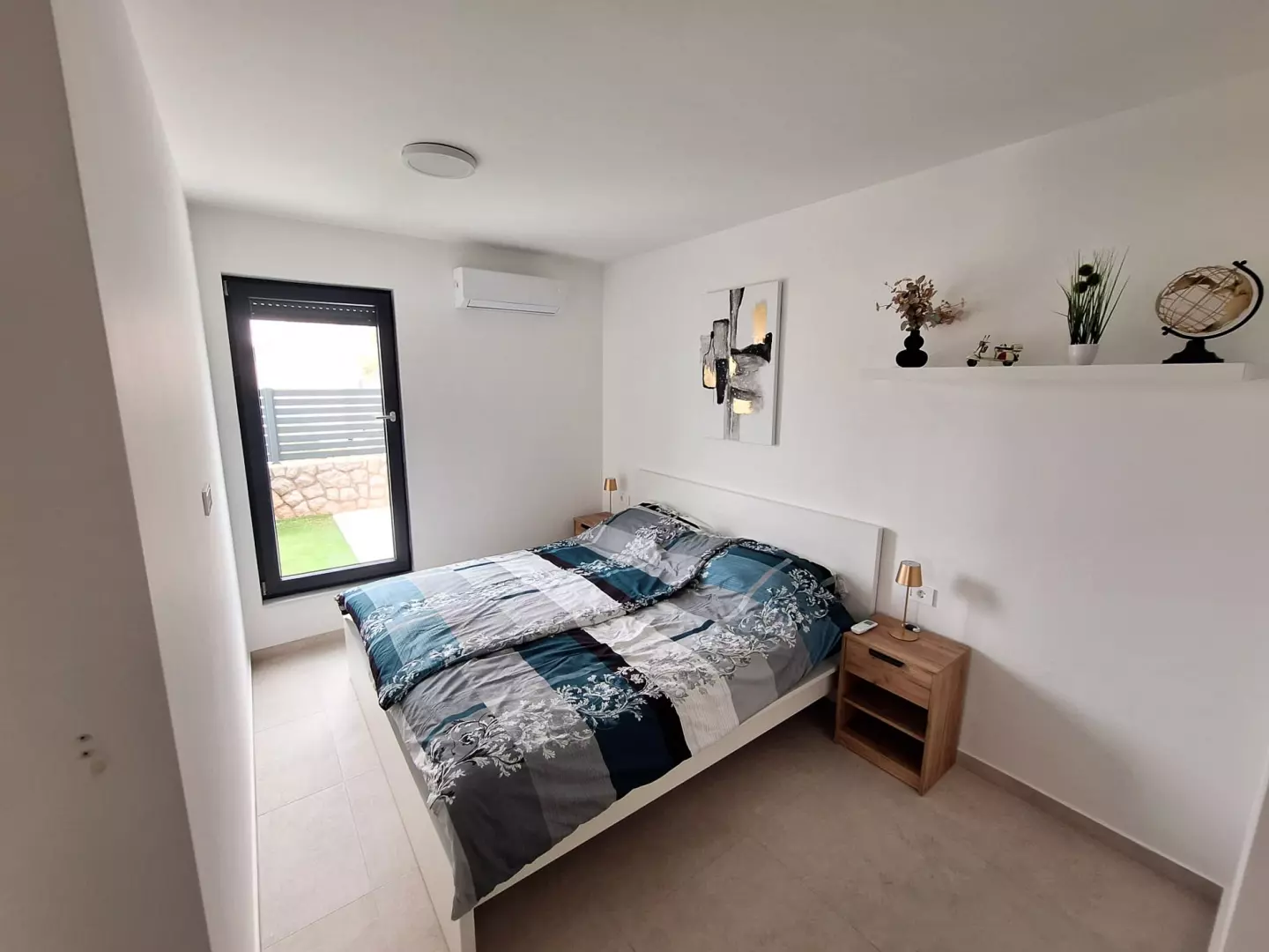 2-bedroom Apartment In Omišalj, Croatia (67 M²)