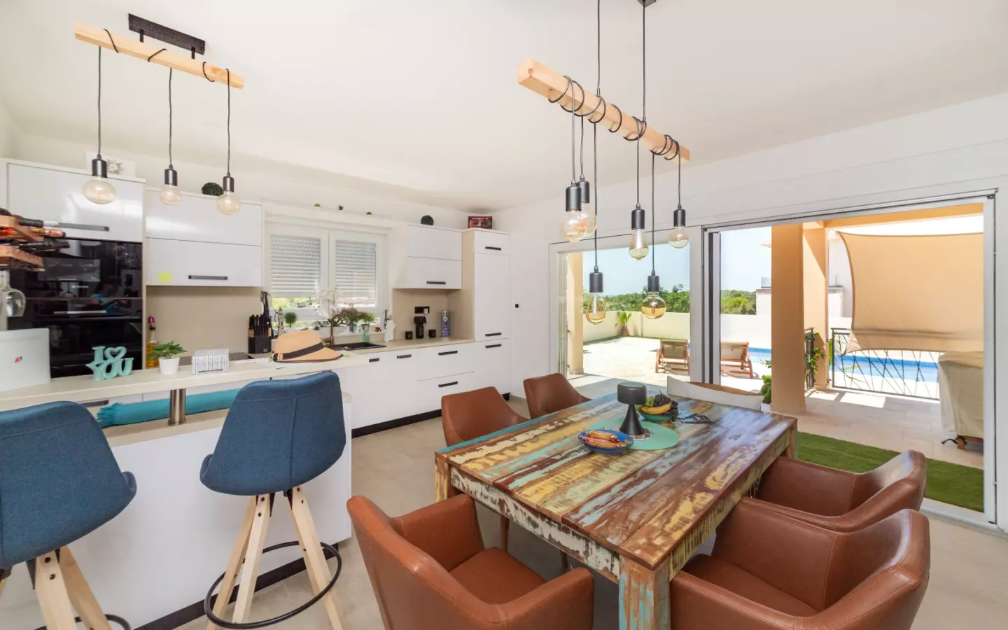 3-bedroom Villa In Vrsi, Croatia (141 M²)