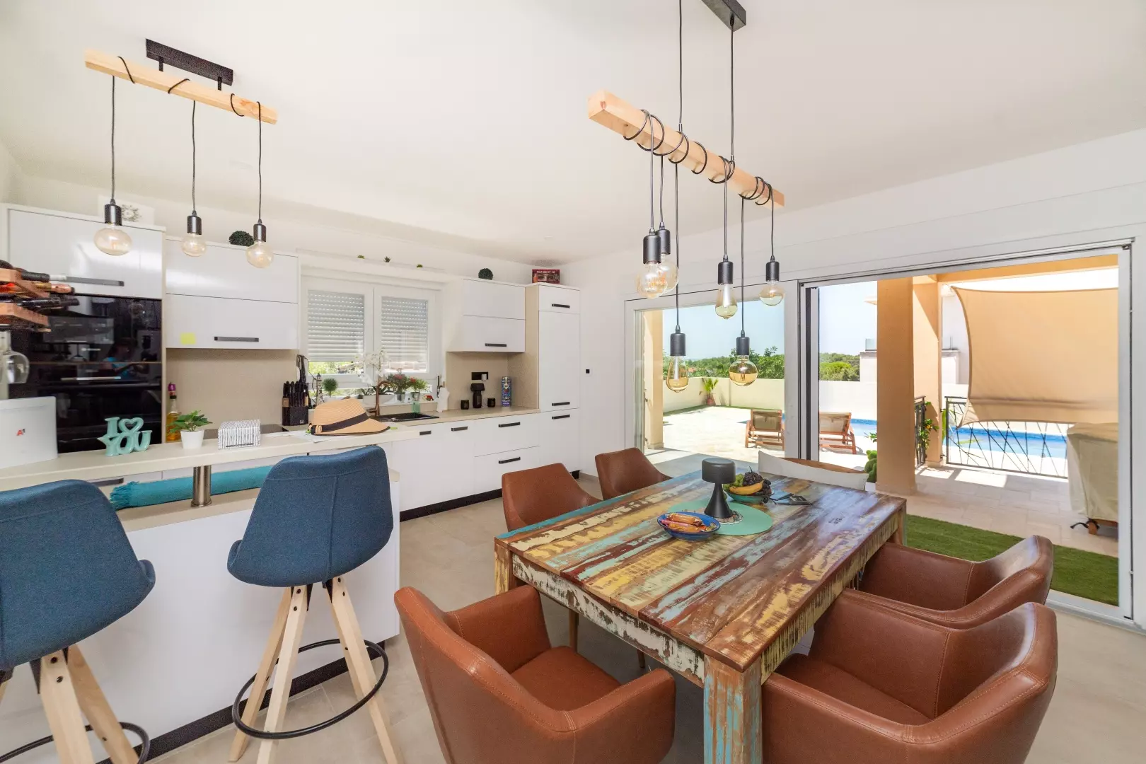 3-bedroom Villa In Vrsi, Croatia (141 M²)