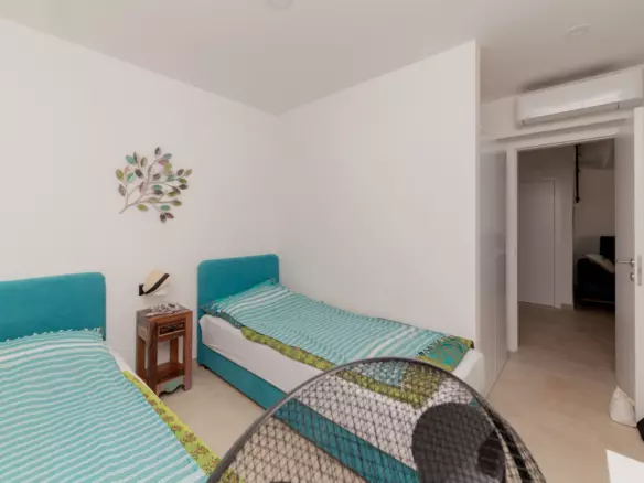 3-bedroom Villa In Vrsi, Croatia (141 M²)