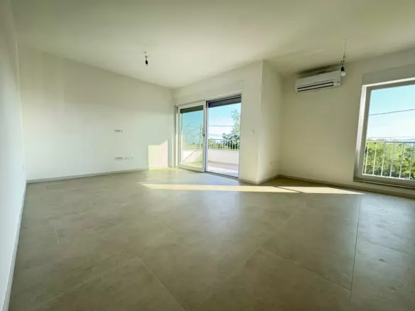 2-bedroom Apartment In Drenova, Croatia (65 M²)