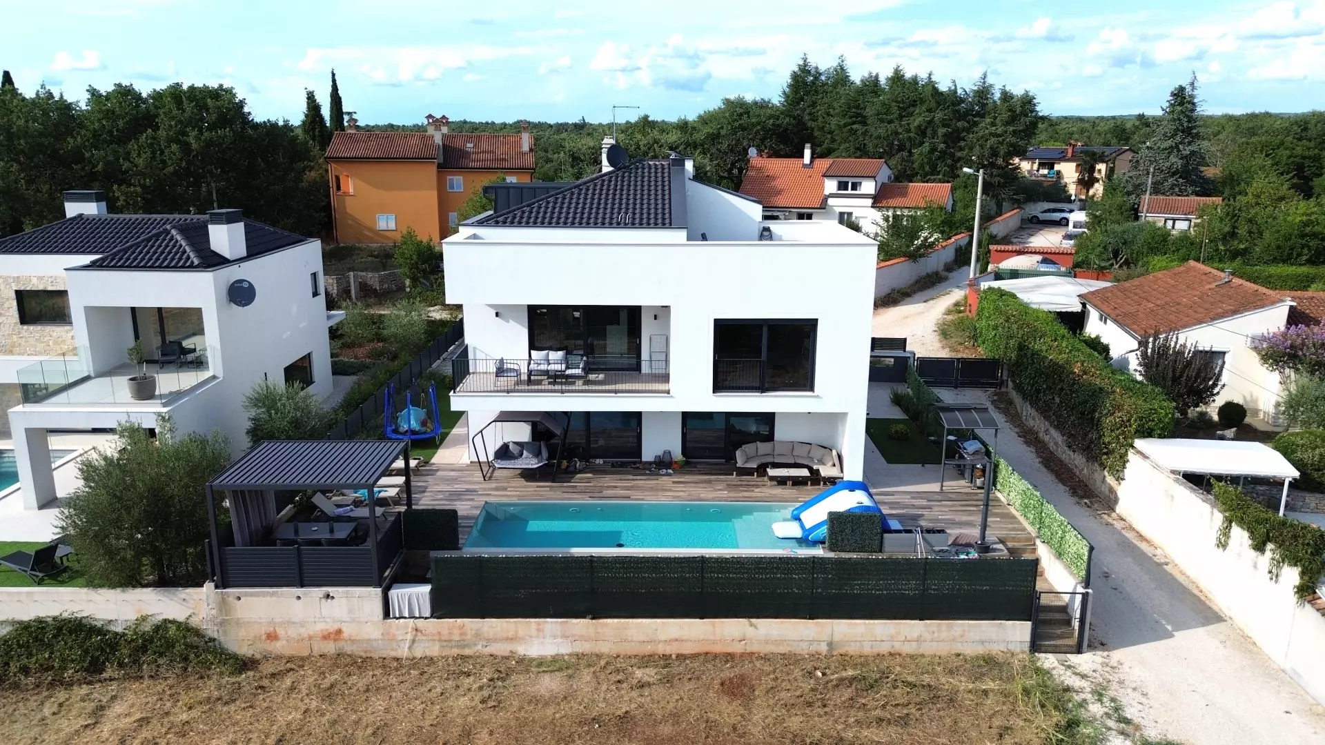original_1785501741_dji_fly_20260723_173828_676_1784821128544_photo_optimized-25fbae 4-bedroom Villa In Kosinožići, Croatia (245 M²)