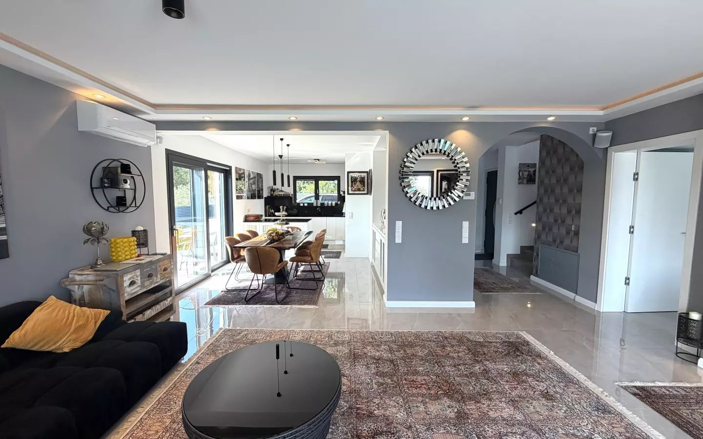 4-bedroom Villa In Kosinožići, Croatia (245 M²)
