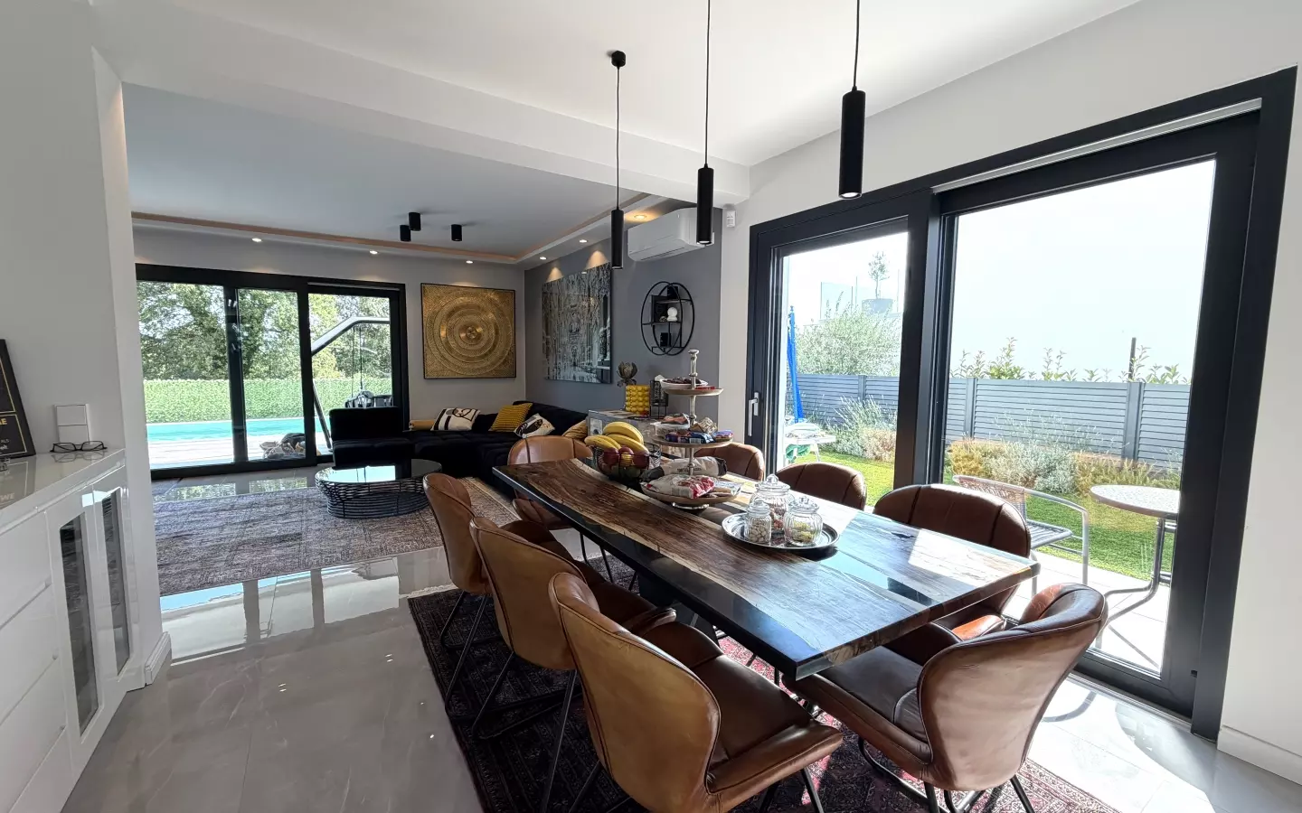 4-bedroom Villa In Kosinožići, Croatia (245 M²)