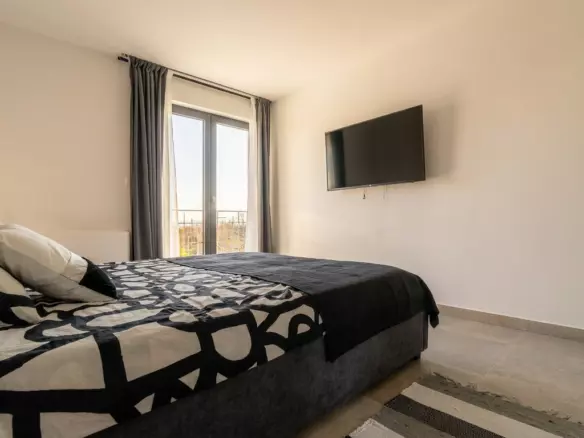 4-bedroom Villa In Poreč, Croatia (204 M²)