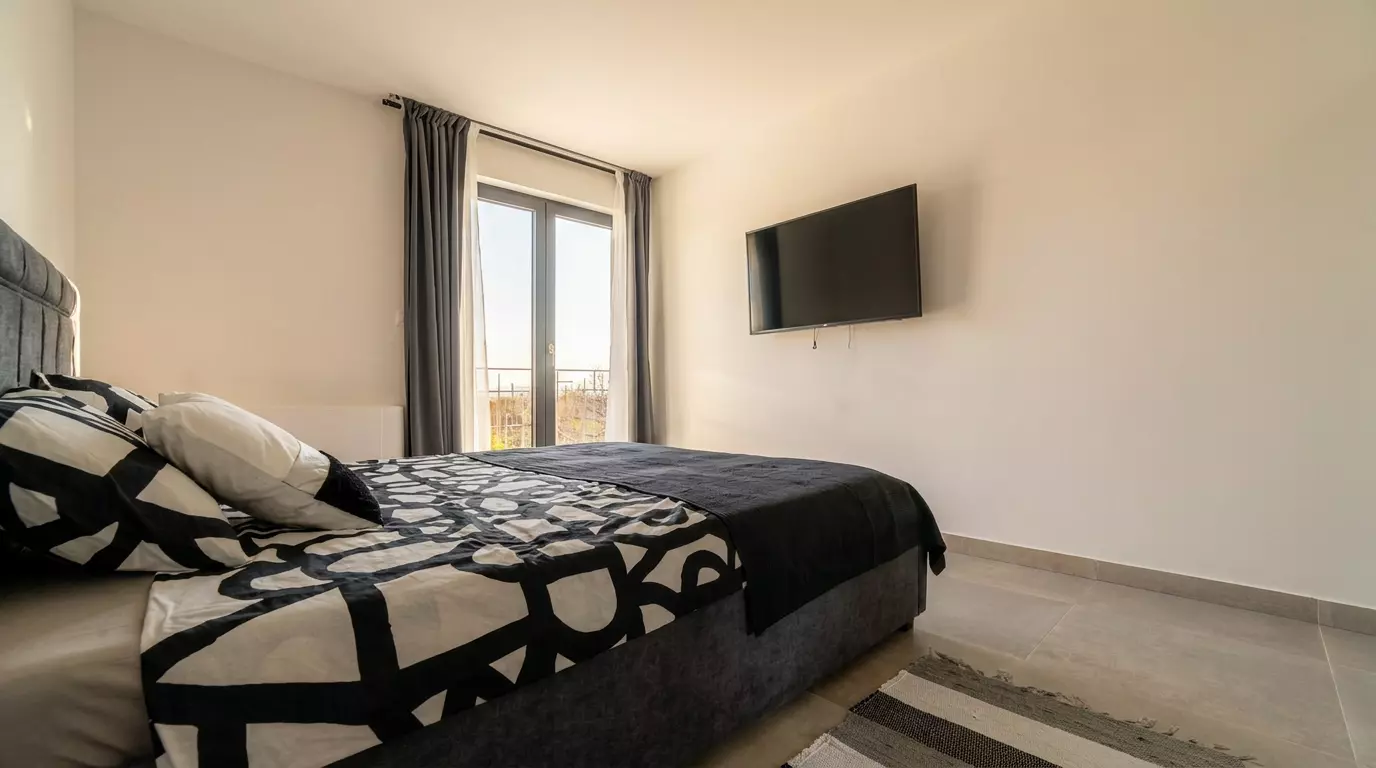 4-bedroom Villa In Poreč, Croatia (204 M²)