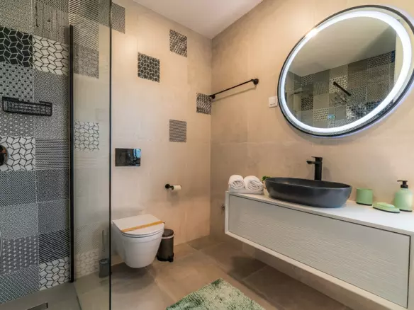 4-bedroom Villa In Poreč, Croatia (204 M²)
