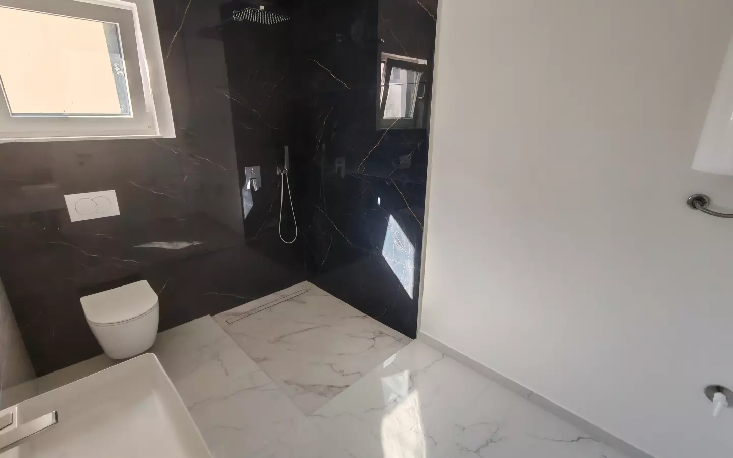 2-bedroom Apartment In Privlaka, Croatia (80 M²)