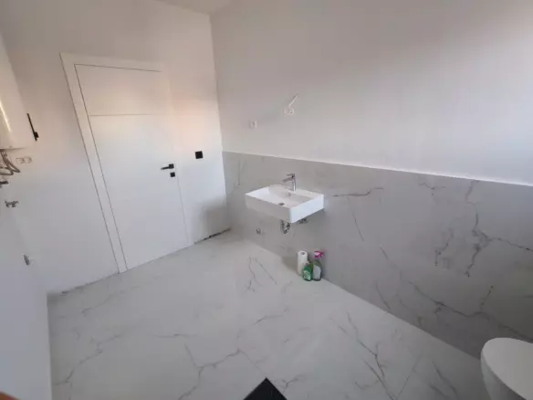 2-bedroom Apartment In Privlaka, Croatia (82 M²)