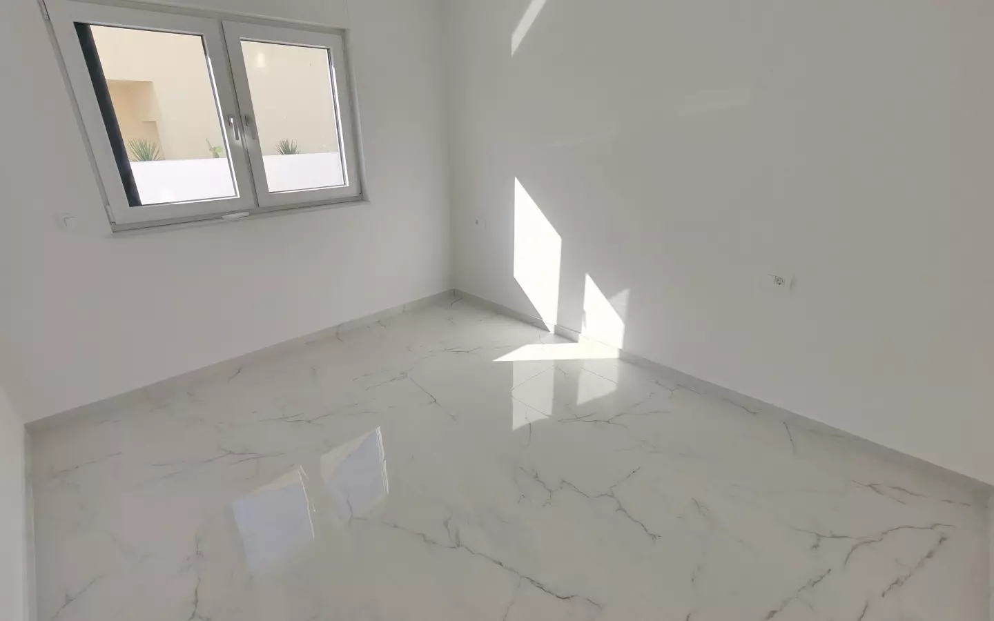 2-bedroom Apartment In Privlaka, Croatia (80 M²)