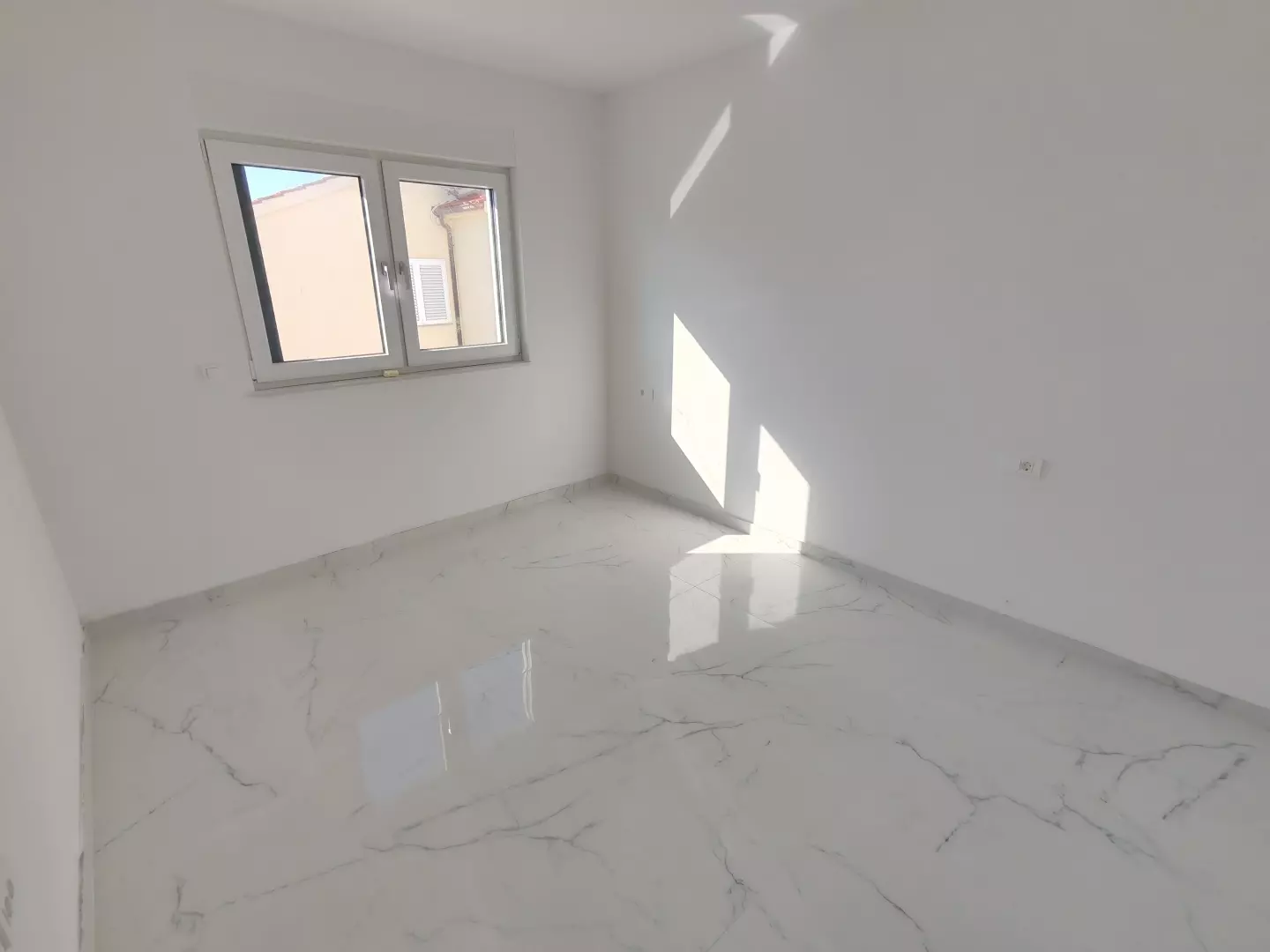 2-bedroom Apartment In Privlaka, Croatia (80 M²)