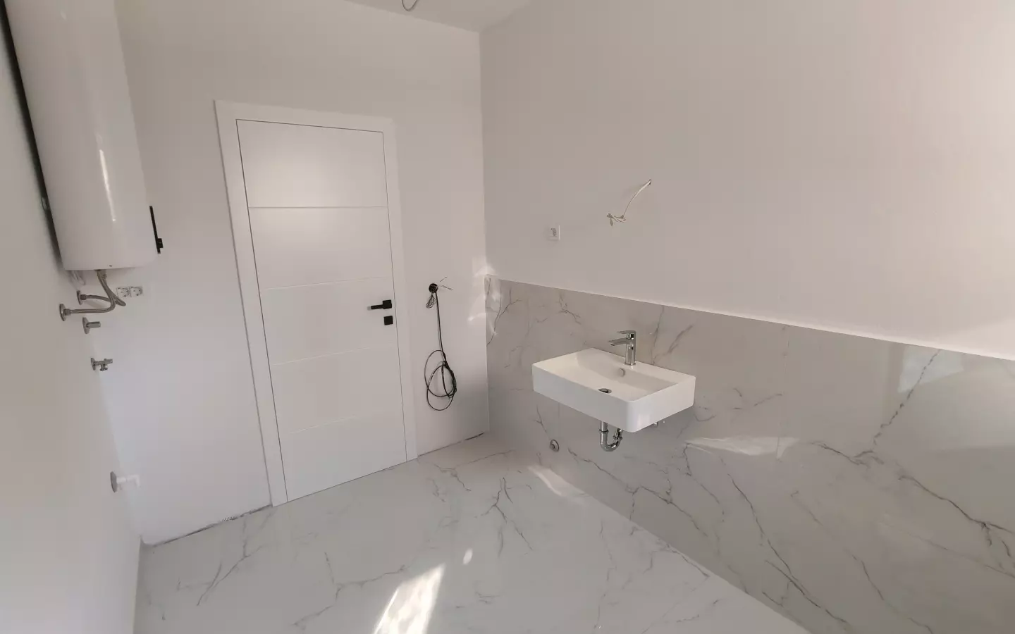 2-bedroom Apartment In Privlaka, Croatia (80 M²)