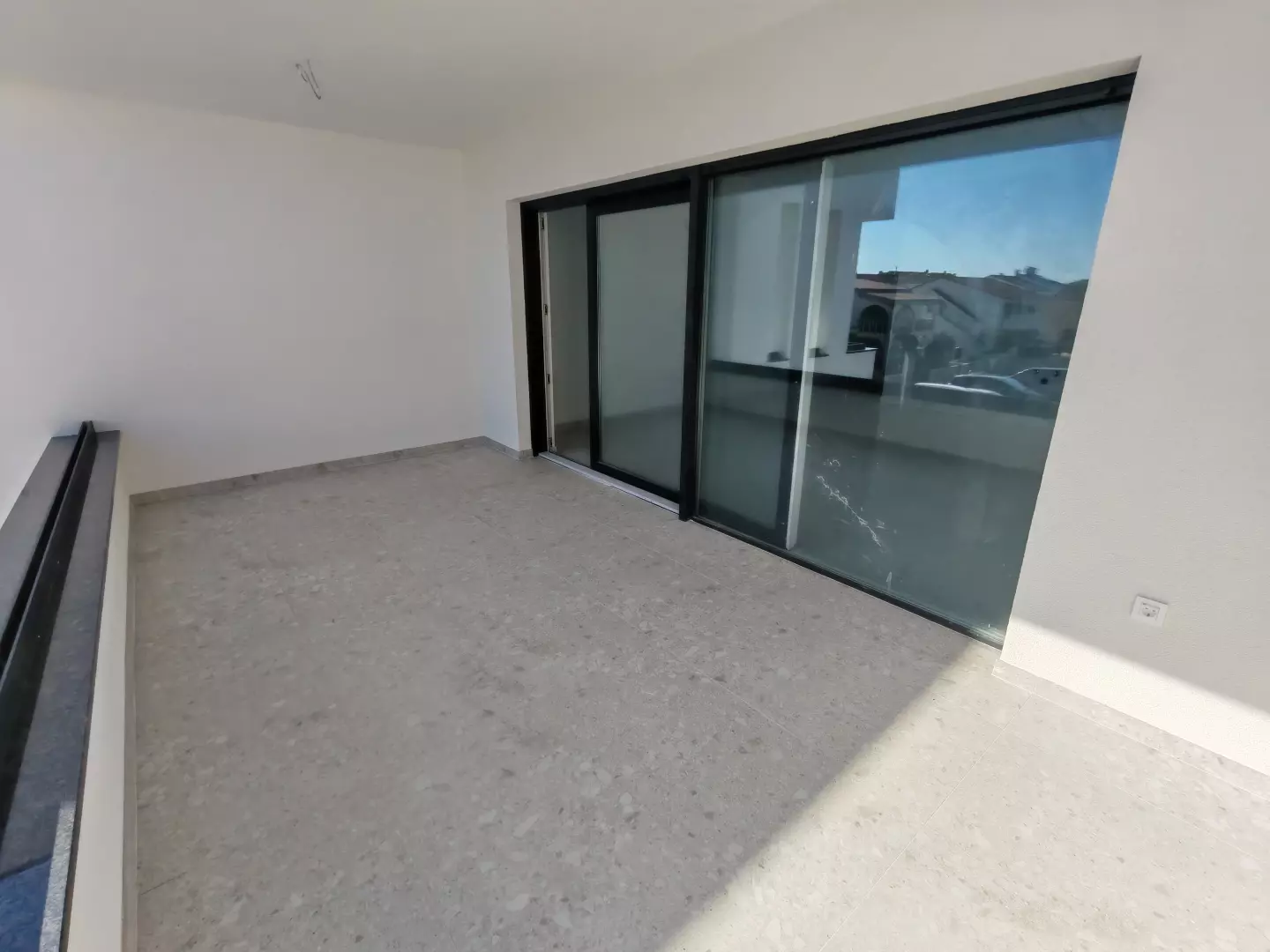 2-bedroom Apartment In Privlaka, Croatia (82 M²)
