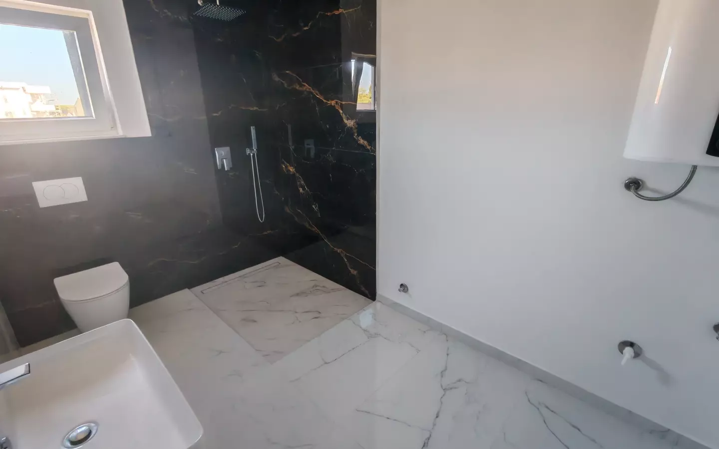 2-bedroom Apartment In Privlaka, Croatia (136 M²)