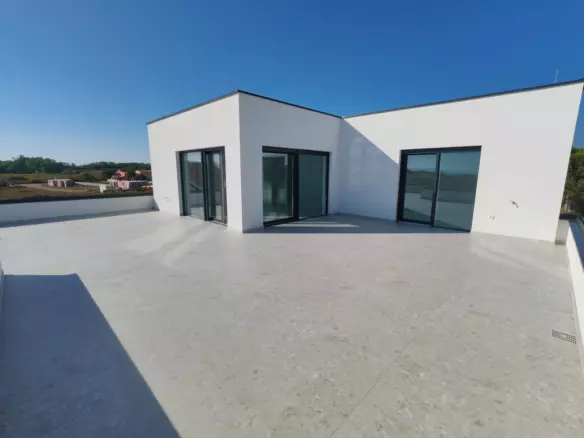 2-bedroom Apartment In Privlaka, Croatia (136 M²)