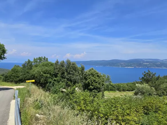 Land In Labin, Croatia (1.056 M²)