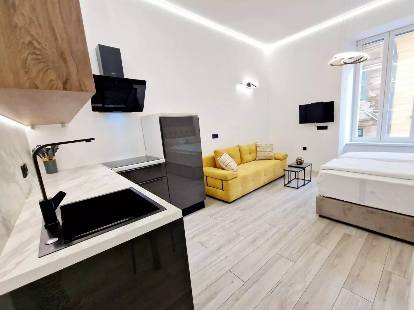 original_1785835928_3-apartmana-ulica-dolac-slika-281935648-c30918 3-bedroom Apartment In Centar, Croatia (94 M²)