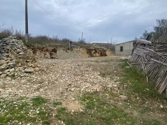 Land In Rtina, Croatia (1.392 M²)