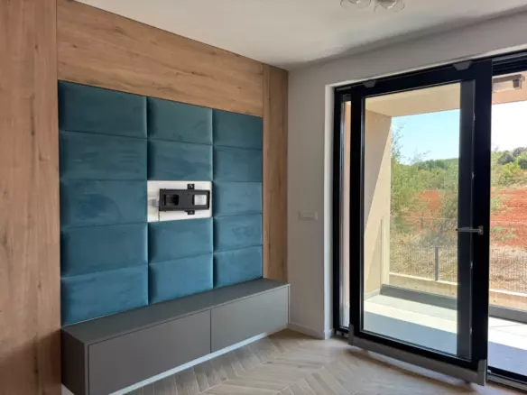 2-bedroom Apartment In Banjole, Croatia (625 M²)