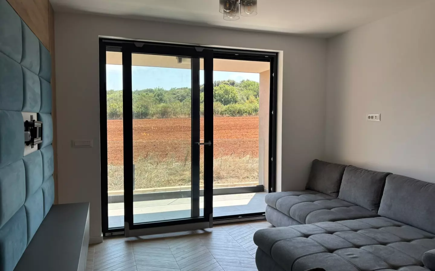 2-bedroom Apartment In Banjole, Croatia (625 M²)