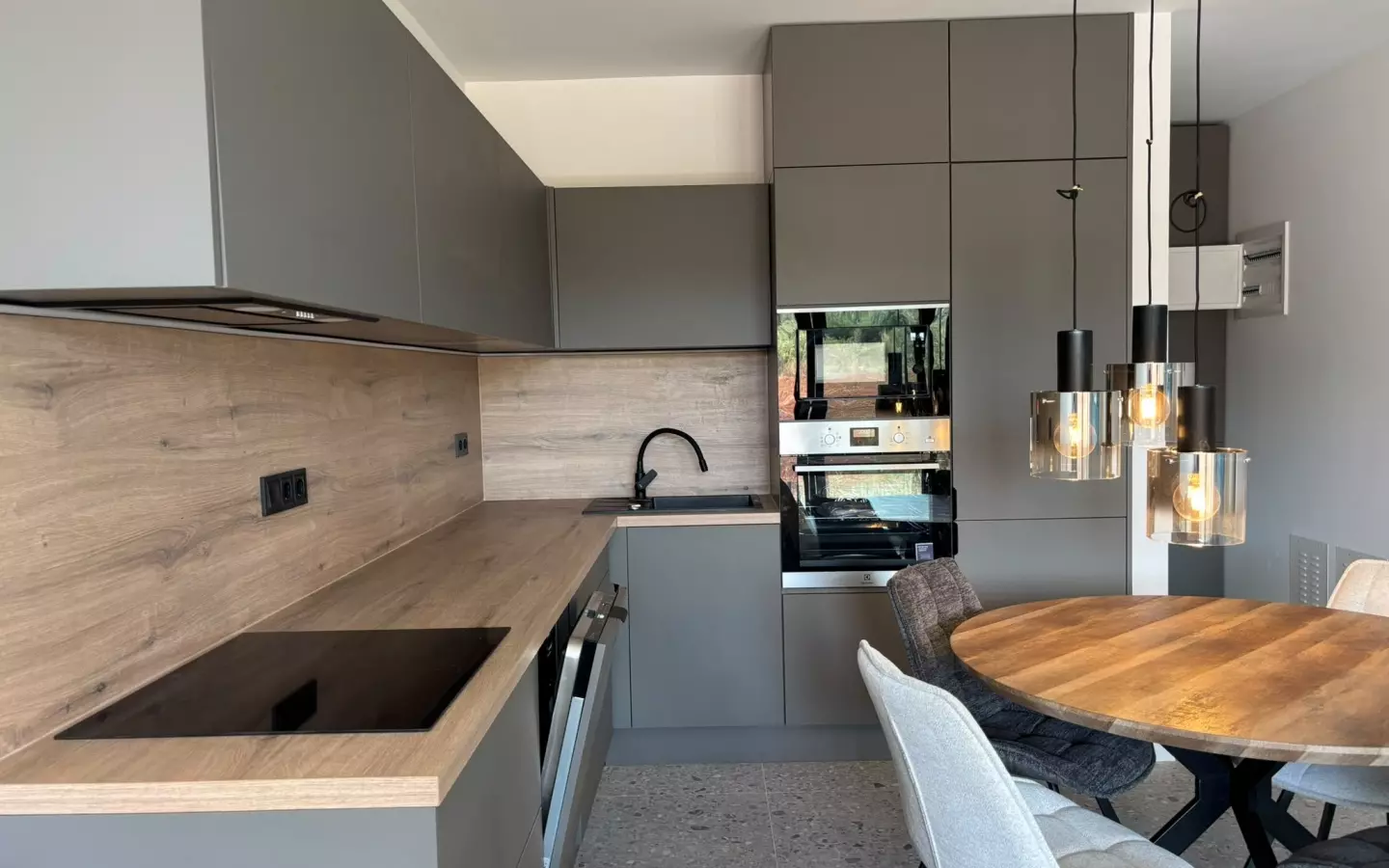 2-bedroom Apartment In Banjole, Croatia (625 M²)