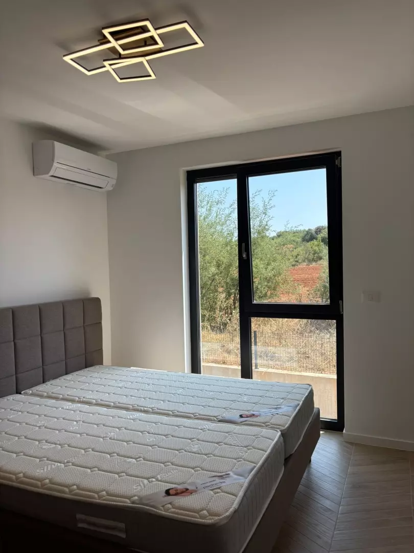 2-bedroom Apartment In Banjole, Croatia (625 M²)