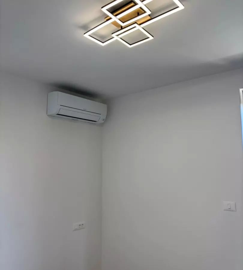 2-bedroom Apartment In Banjole, Croatia (625 M²)