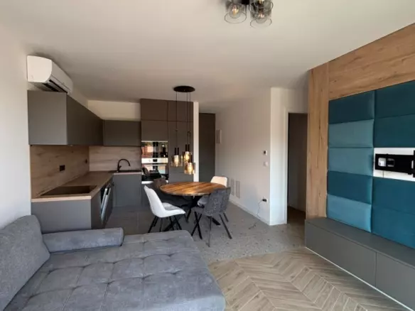 2-bedroom Apartment In Banjole, Croatia (625 M²)